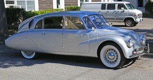 500px-1941_tatra_87_49870_front.jpg